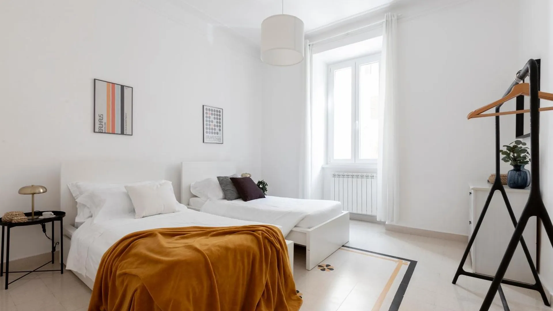 The Best Rent - Sunny Three-Bedroom Apartment Near Ottaviano Metro Stop Rome